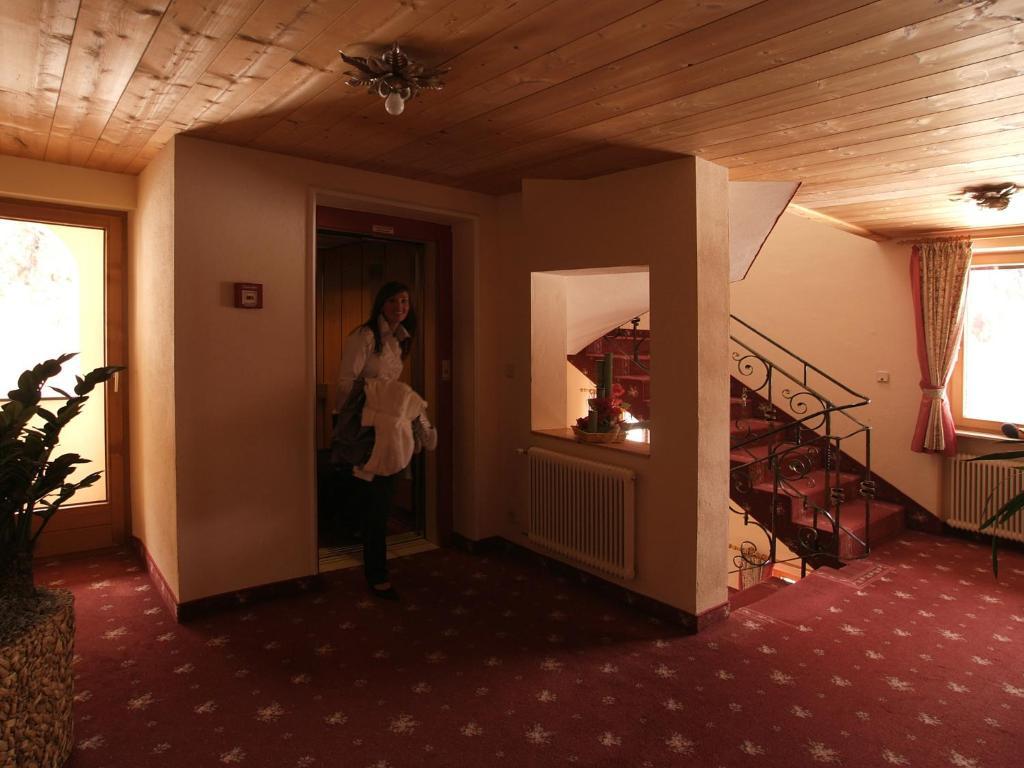 Burghotel Alpengluehn Obergurgl Rum bild